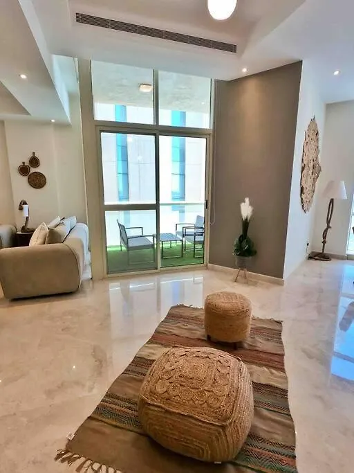 Elegant 4 Beds W/Partial Seaview Apartment Jeddah Saudi Arabia