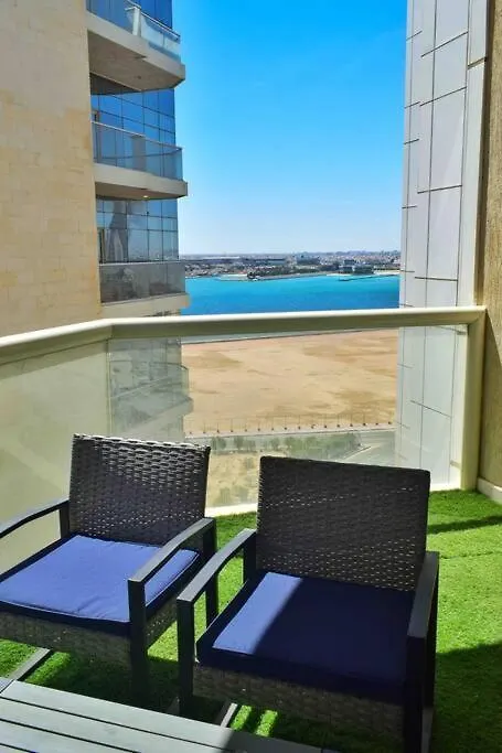 Elegant 4 Beds W/Partial Seaview Apartment Jeddah Saudi Arabia